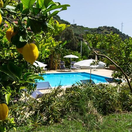 Residence Villa Mare Taormina Letojanni Exterior foto