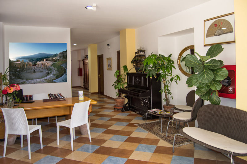 Residence Villa Mare Taormina Letojanni Exterior foto