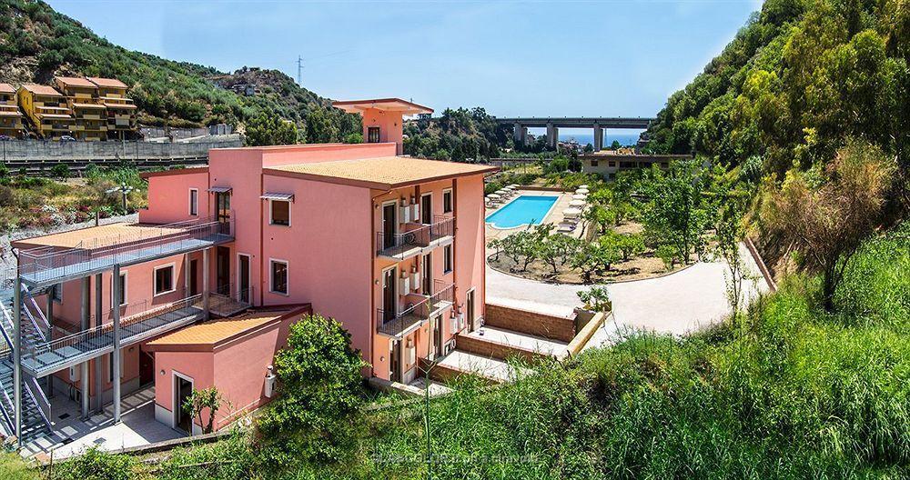 Residence Villa Mare Taormina Letojanni Exterior foto