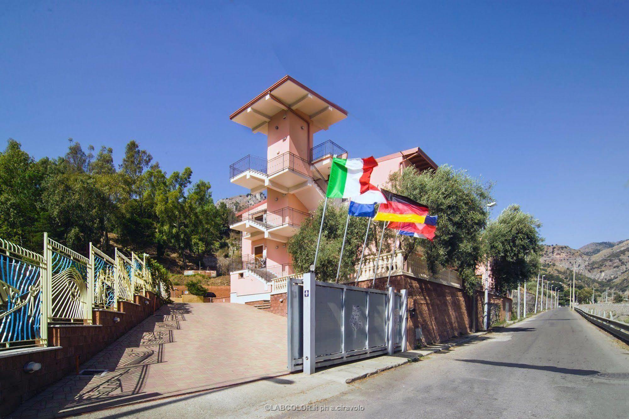 Residence Villa Mare Taormina Letojanni Exterior foto